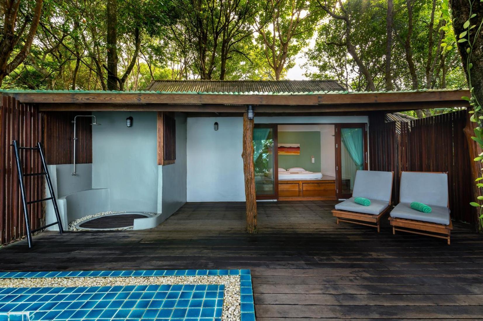 Captain Hook Resort @Koh Kood Ko Kut Exterior photo